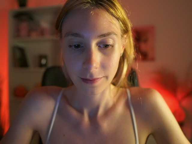 RachelMoore18 live cam on BongaCams