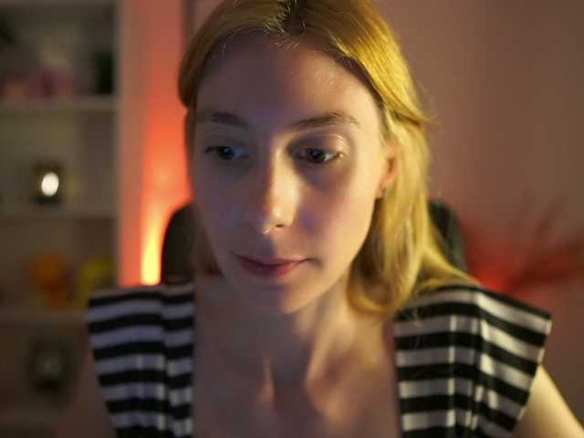 RachelMoore18 live cam on BongaCams