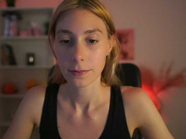 RachelMoore18 live cam on BongaCams