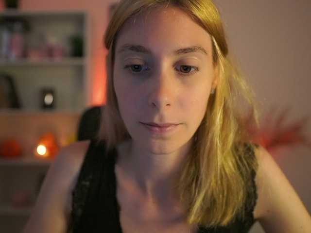 RachelMoore18 live cam on BongaCams