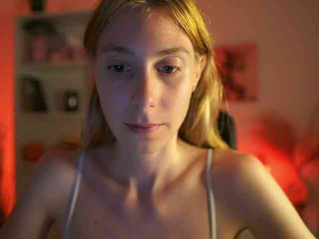 RachelMoore18 webcam