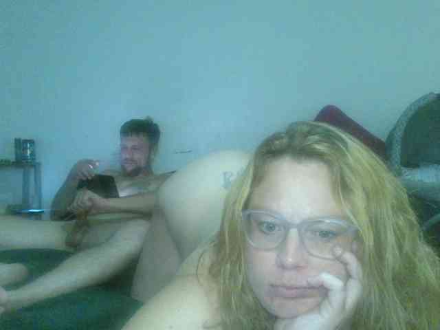 AttentionSluts8991 Sex Cam Show