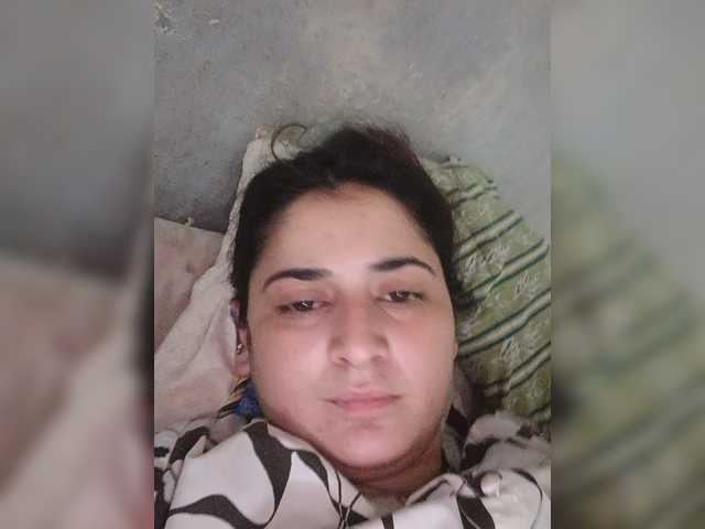 Khadija3 live cam on BongaCams