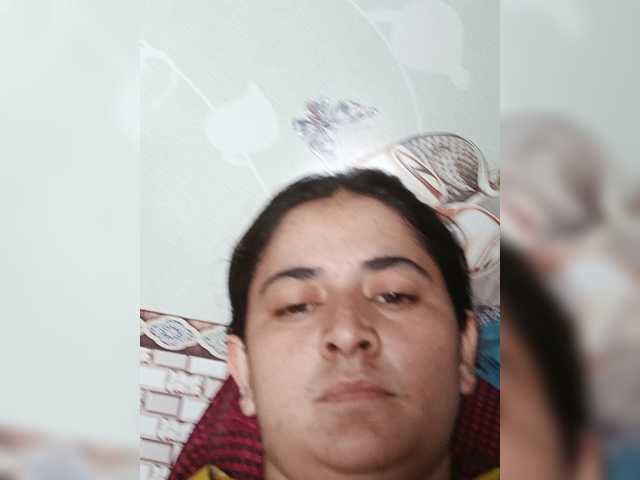 Khadija3 live cam on BongaCams