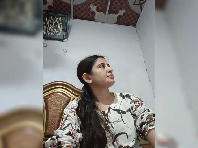 Khadija3 live webcam show