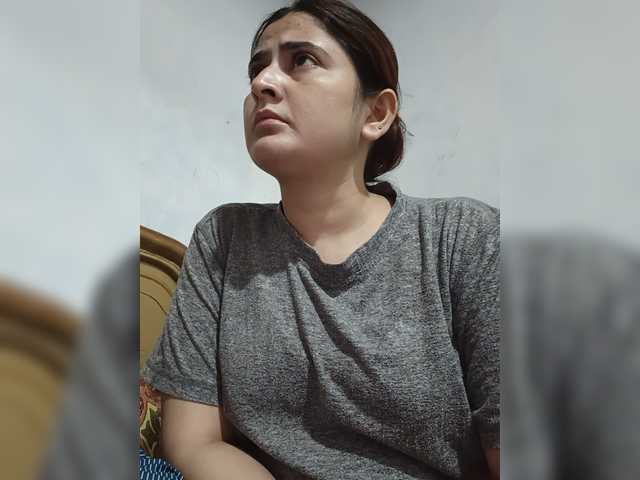 Khadija3 live webcam show
