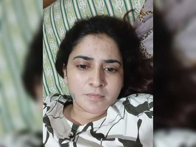Khadija3 live cam on BongaCams