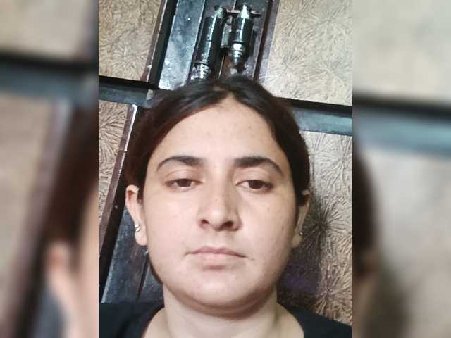 Khadija3 live cam on BongaCams