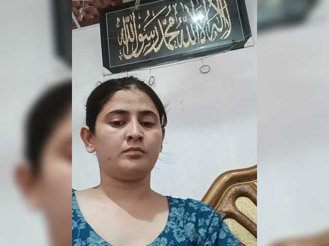 Khadija3 live cam on BongaCams