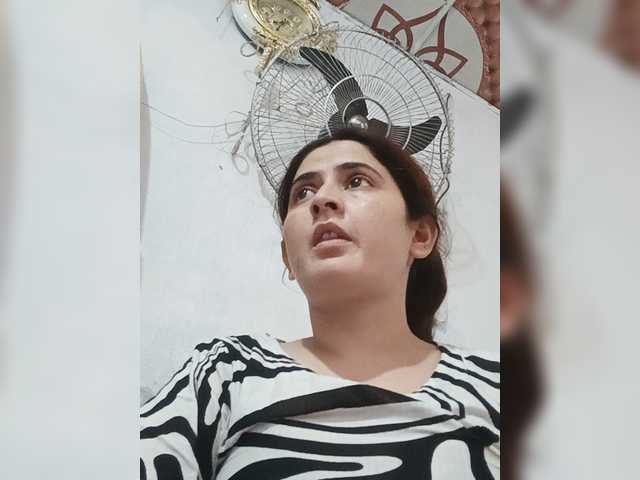Khadija3 live cam on BongaCams