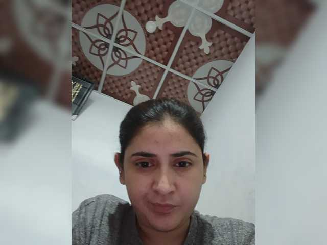 Khadija3 live webcam show