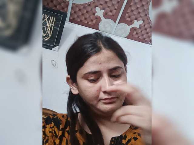 Khadija3 live cam on BongaCams