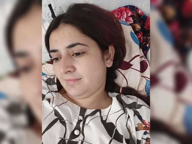 Khadija3 live webcam show