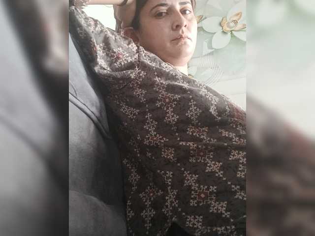 Khadija3 live cam on BongaCams