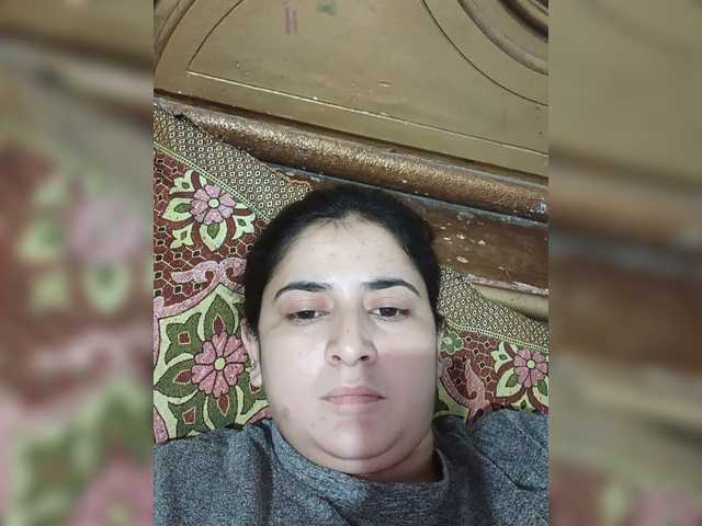 Khadija3 live cam on BongaCams