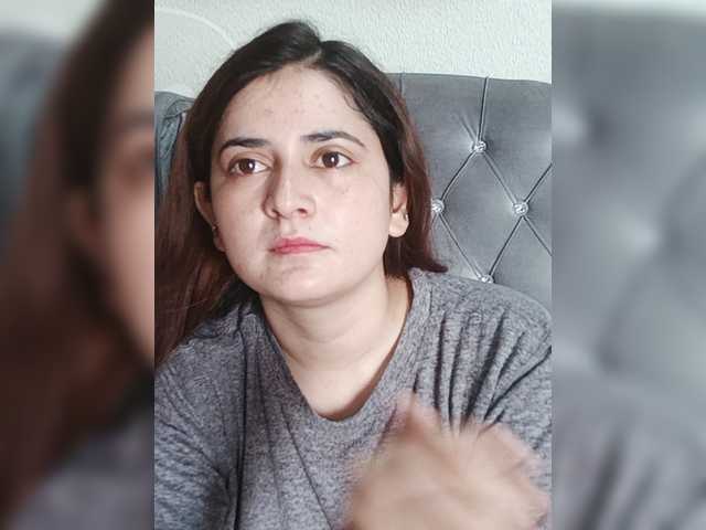 Khadija3 live cam on BongaCams