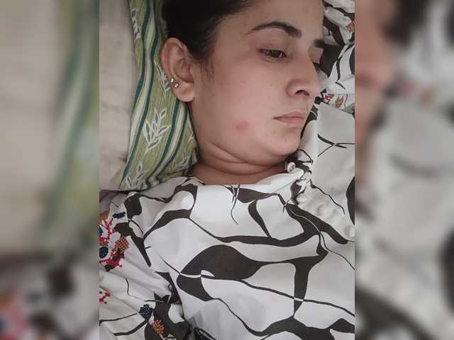 Khadija3 live webcam show
