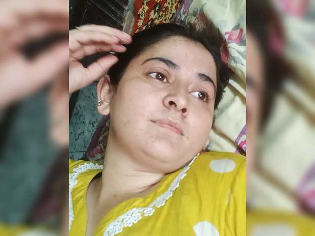 Khadija3 live cam on BongaCams
