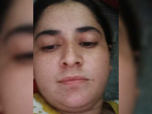 Khadija3 live cam on BongaCams