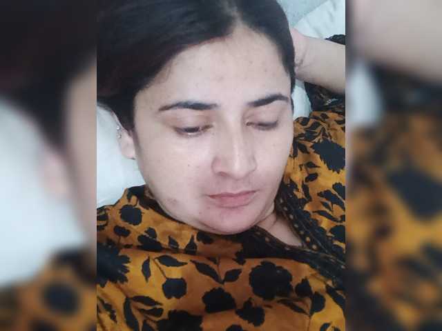 Khadija3 live webcam show