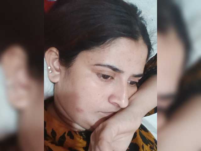 Khadija3 live webcam show