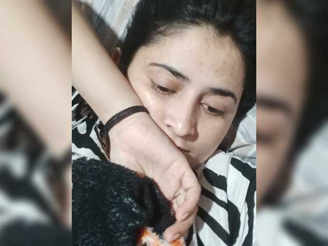 Khadija3 live cam on BongaCams