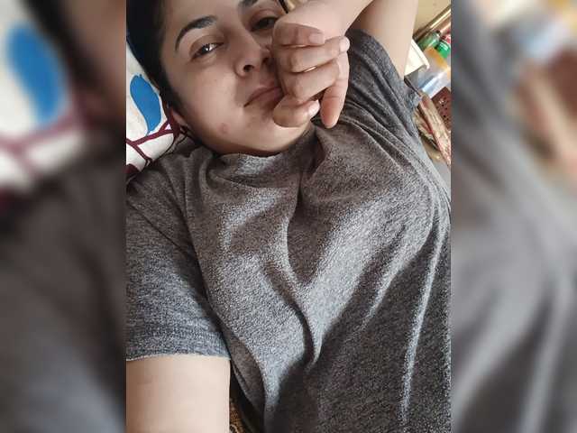 Khadija3 live cam on BongaCams