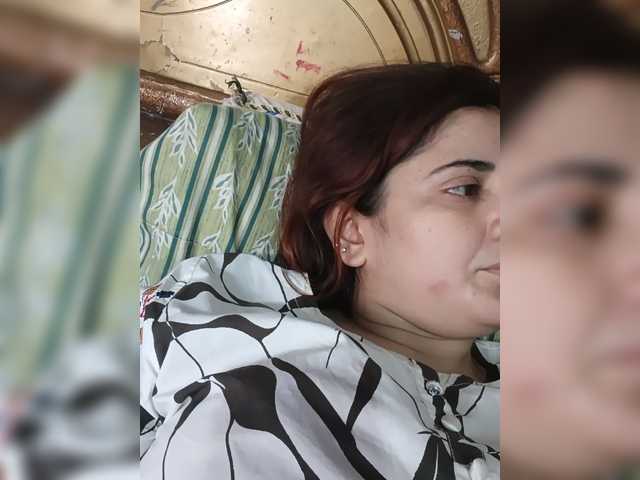 Khadija3 live cam on BongaCams