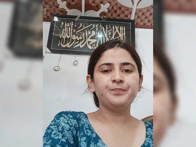 Khadija3 live cam on BongaCams