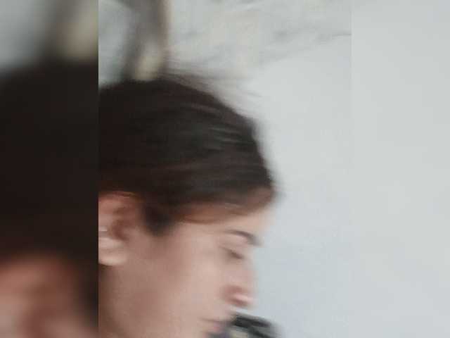 Khadija3 live cam on BongaCams