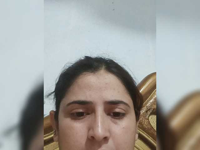 Khadija3 live cam on BongaCams