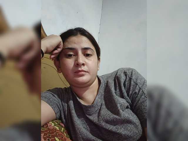 Khadija3 live cam on BongaCams
