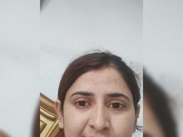 Khadija3 live cam on BongaCams