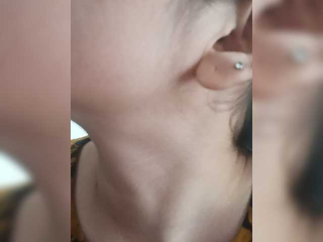 Khadija3 live cam on BongaCams
