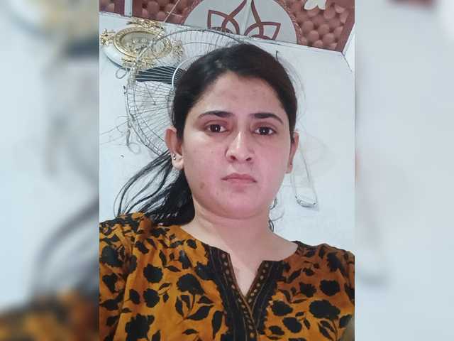 Khadija3 live cam on BongaCams