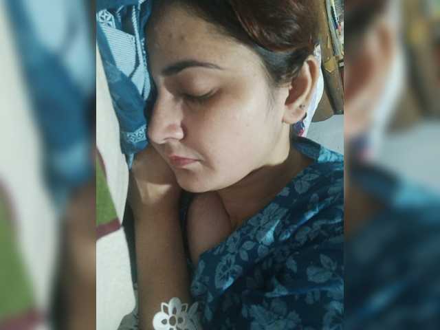 Khadija3 live cam on BongaCams