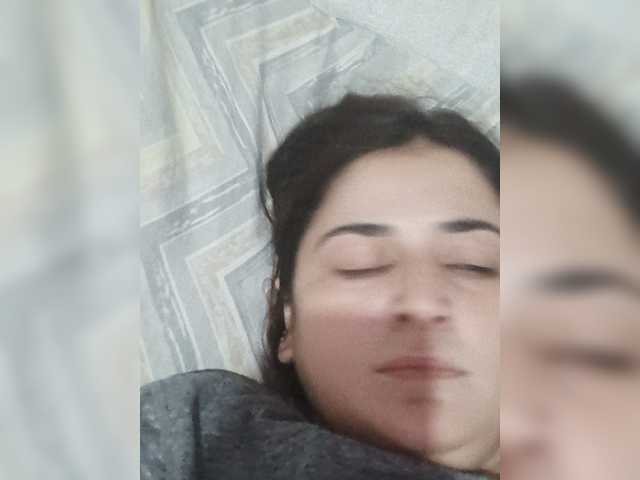 Khadija3 live cam on BongaCams