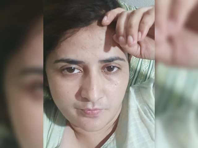 Khadija3 live cam on BongaCams