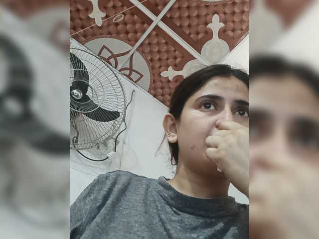 Khadija3 live cam on BongaCams