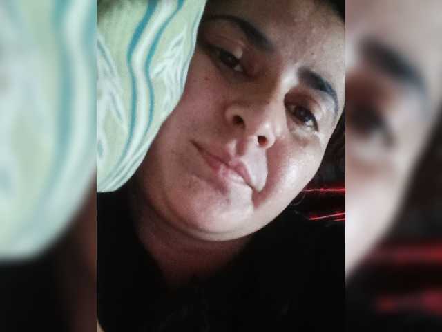 Khadija3 live cam on BongaCams