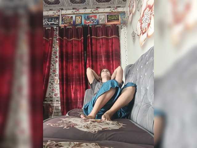 Khadija3 live webcam show