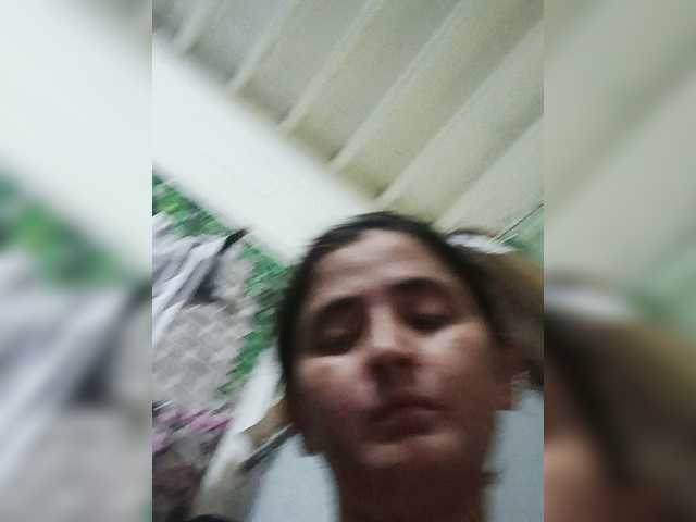 Khadija3 live cam on BongaCams