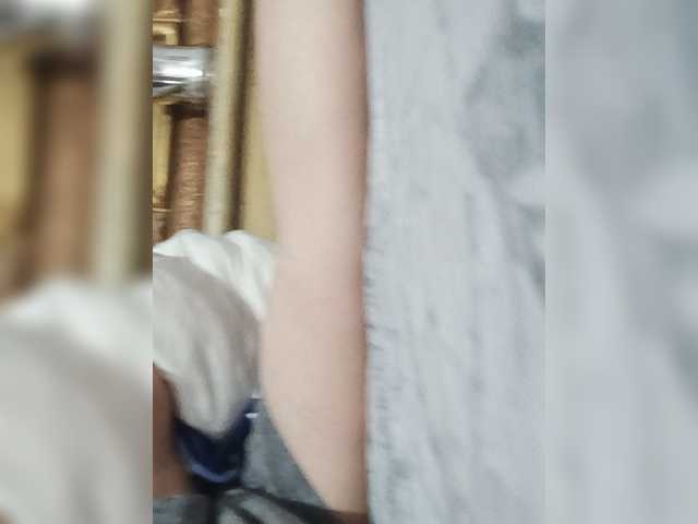 Khadija3 live cam on BongaCams
