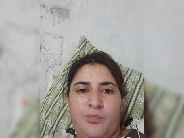 Khadija3 live cam on BongaCams