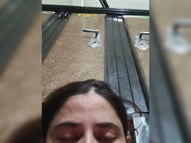 Khadija3 live cam on BongaCams