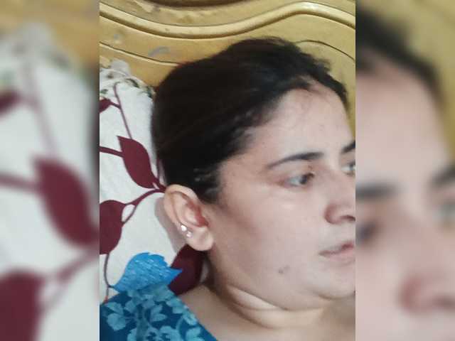 Khadija3 live cam on BongaCams