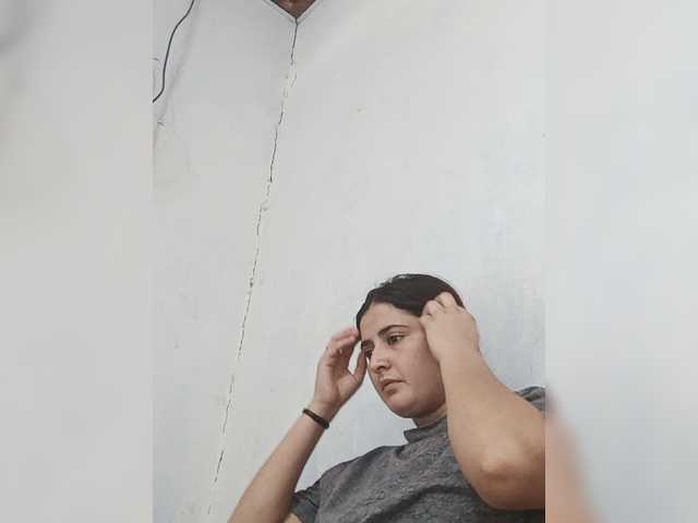 Khadija3 live cam on BongaCams