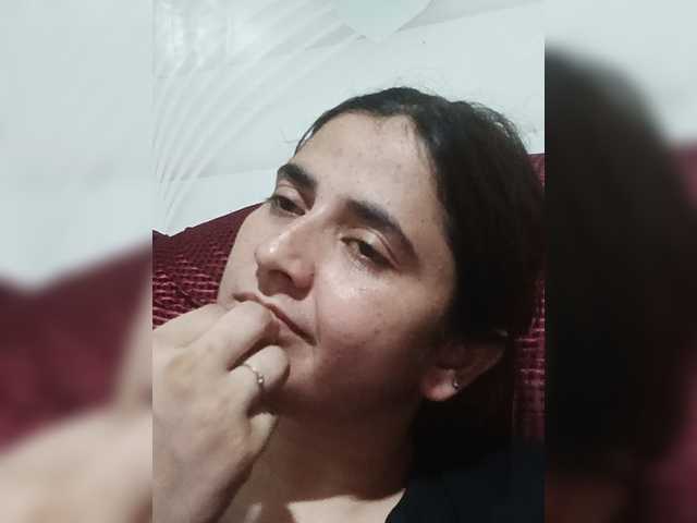 Khadija3 live cam on BongaCams