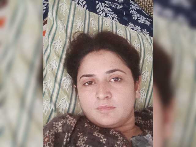 Khadija3 live cam on BongaCams