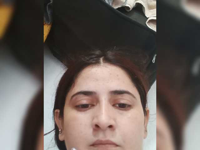 Khadija3 live cam on BongaCams